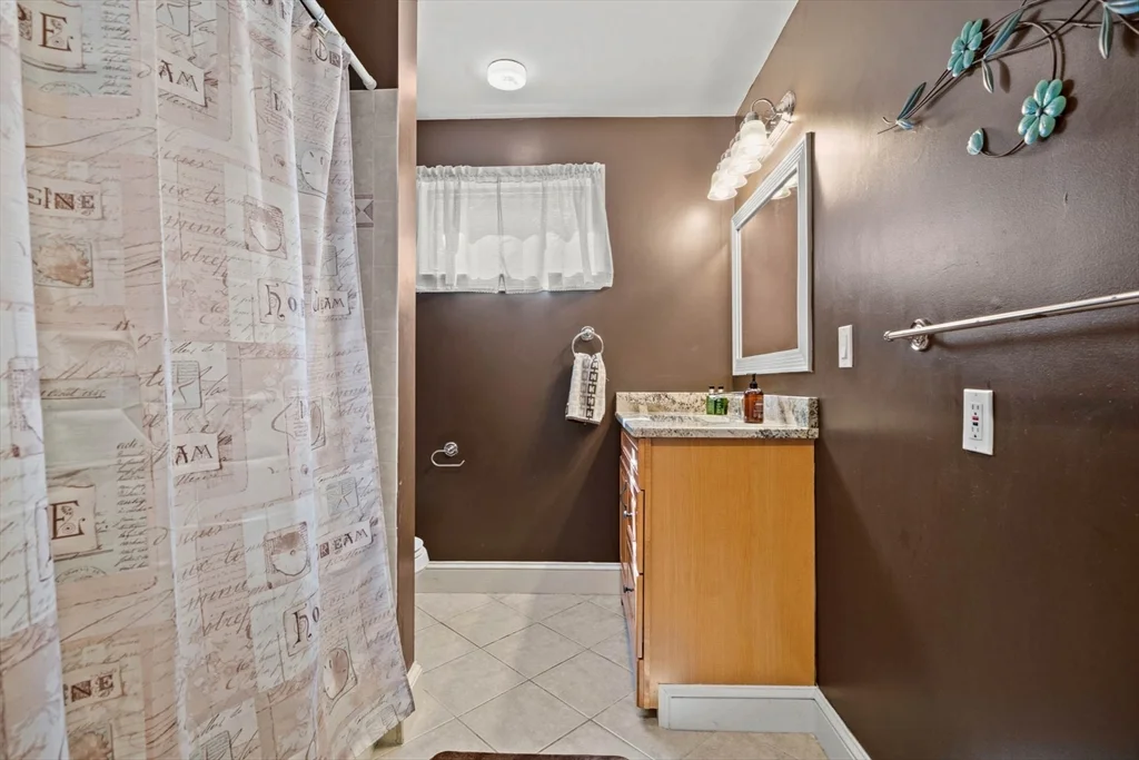 171 H St, South Boston