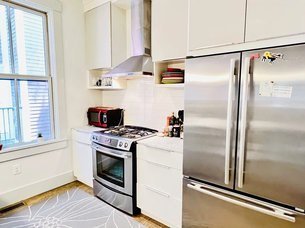 15 Boardman St, Central Square