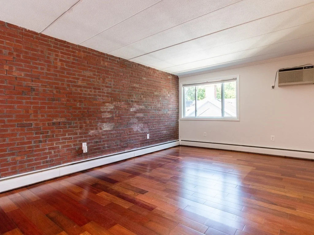 28 Lee St, Mid-Cambridge