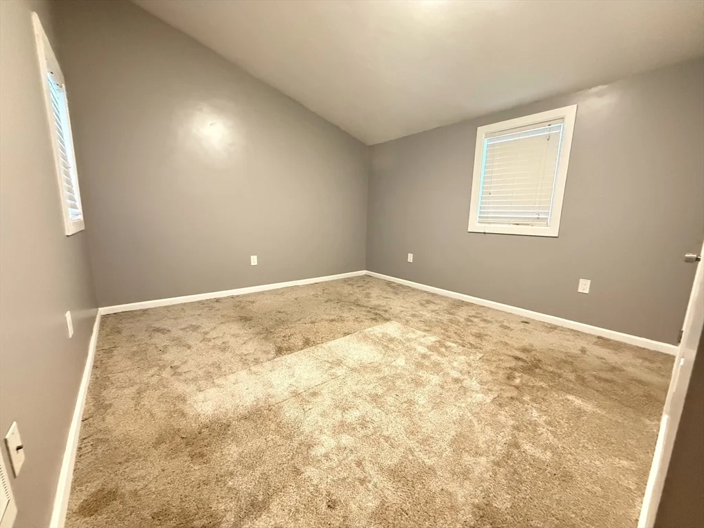 7 Southbridge St Ct, Auburn