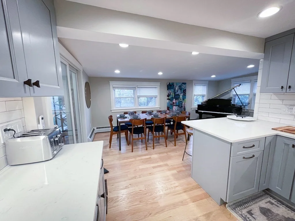 83 Rockridge, Waltham