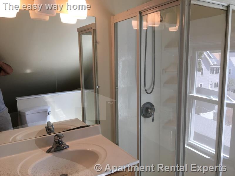 39 Watts St, Salem St. Area