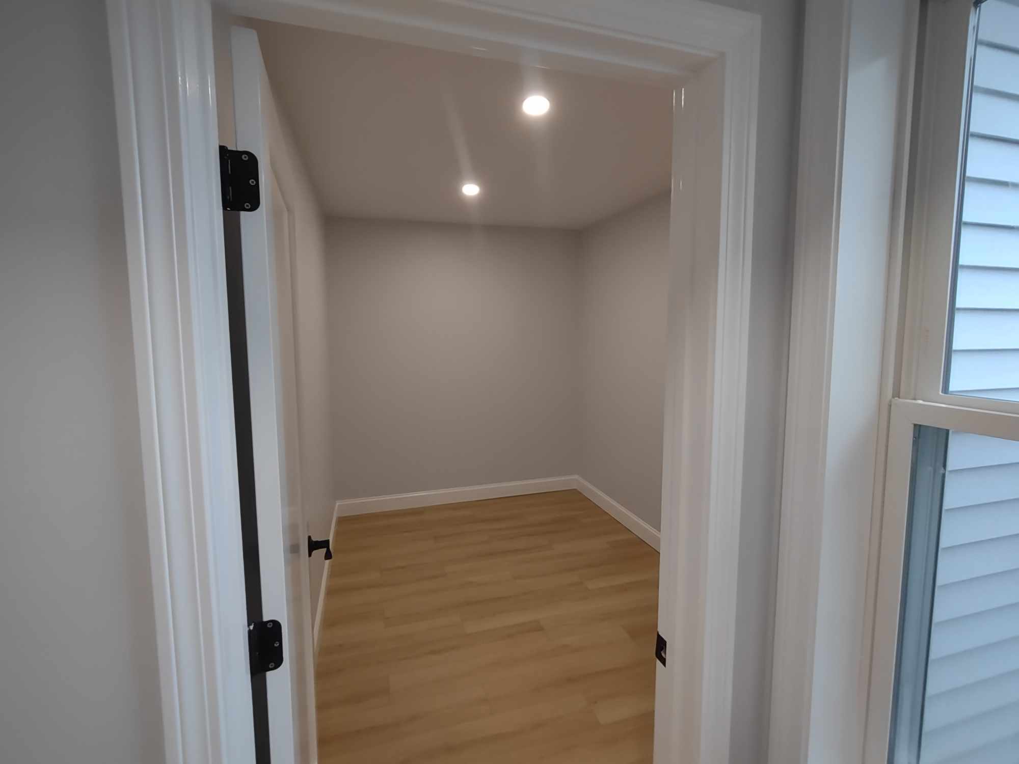 4 bed, 3 bath apartment for rent at 76 Lexington St Unit Na, Burlington — photo 14 of 16