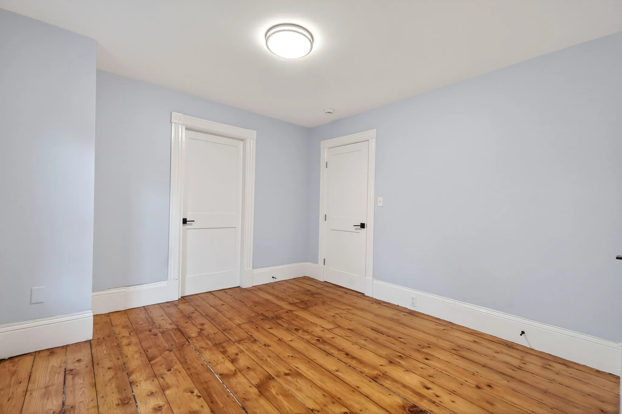 114 Woodstock St, West Somerville