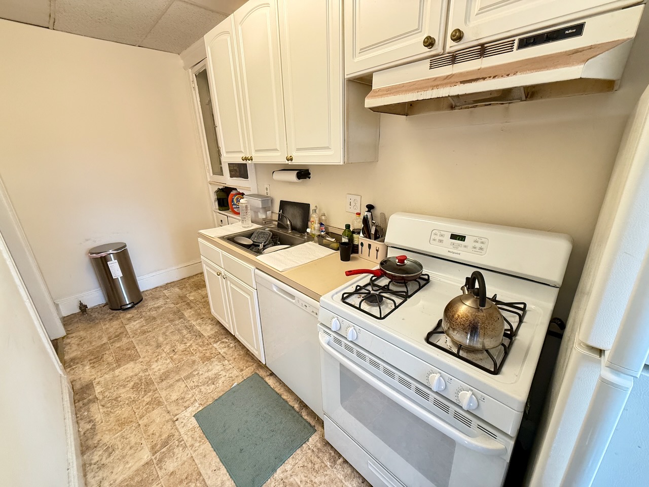 26 Park Vale Ave, Brighton