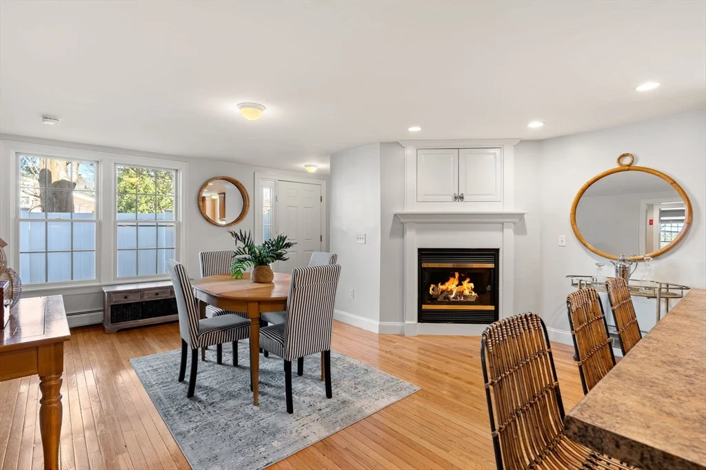 452 Main St, Amesbury