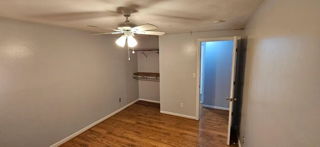 12 Woodland St, Everett