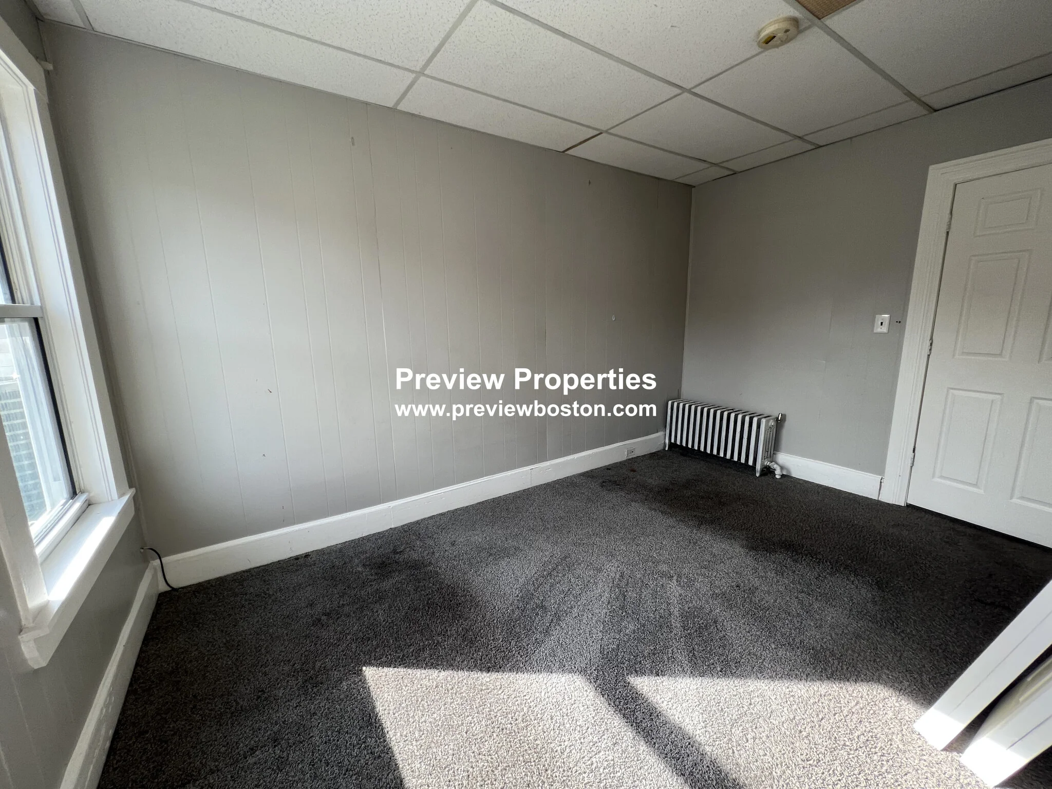 696 Broadway, Everett