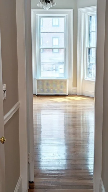 387 Beacon St, Back Bay