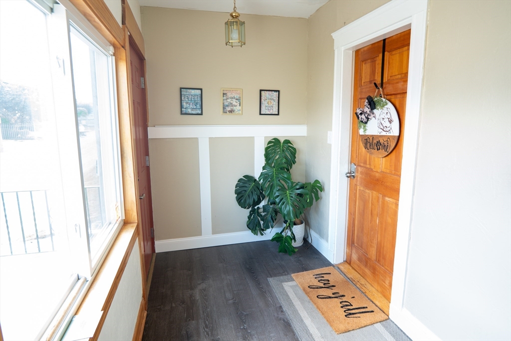 116 Derby Rd, Revere