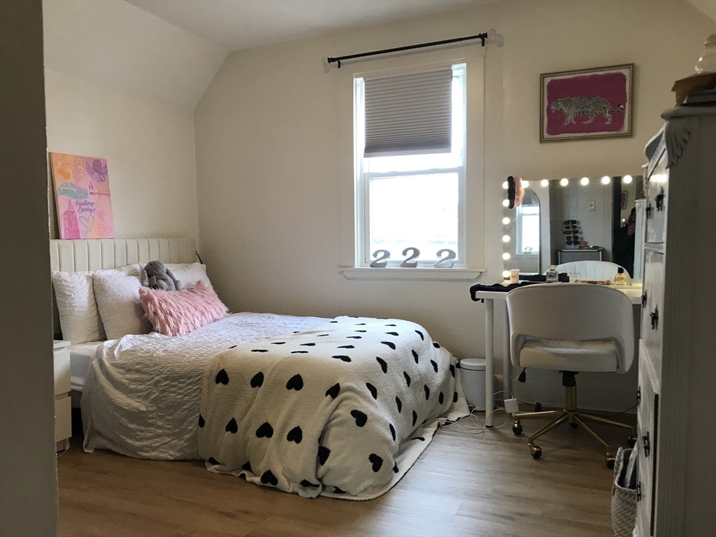 79 Cushing St, South Side