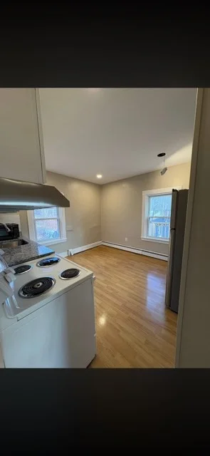 42-44 Cambridge St, Ayer