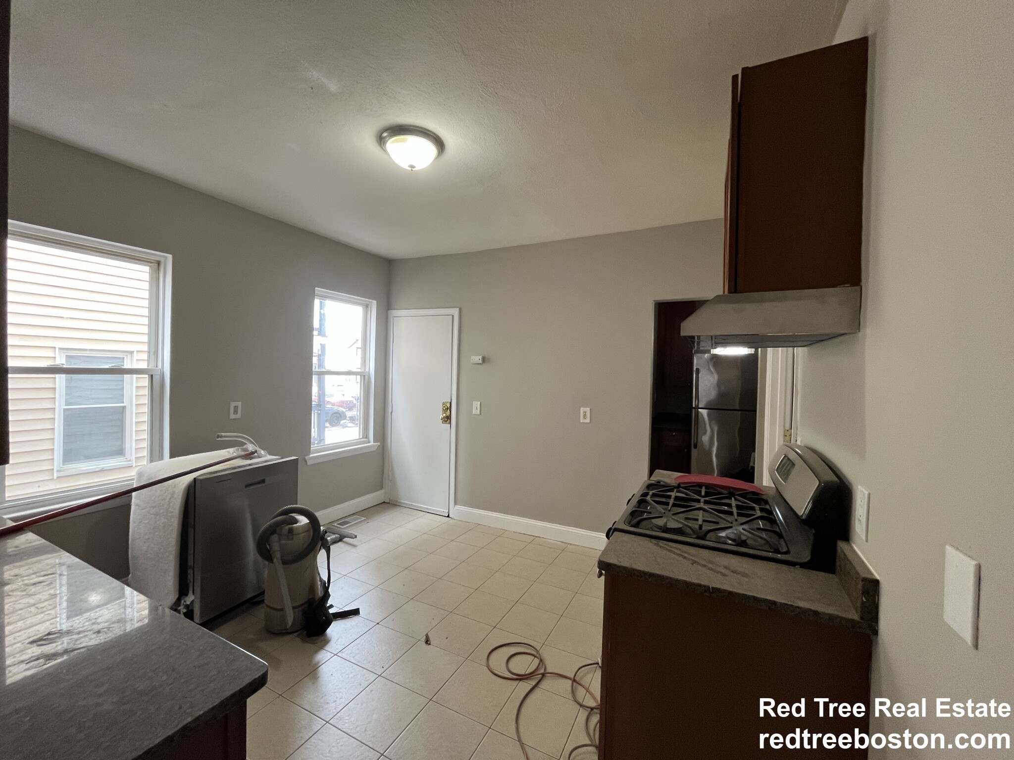 33 Dunlap St, Dorchester