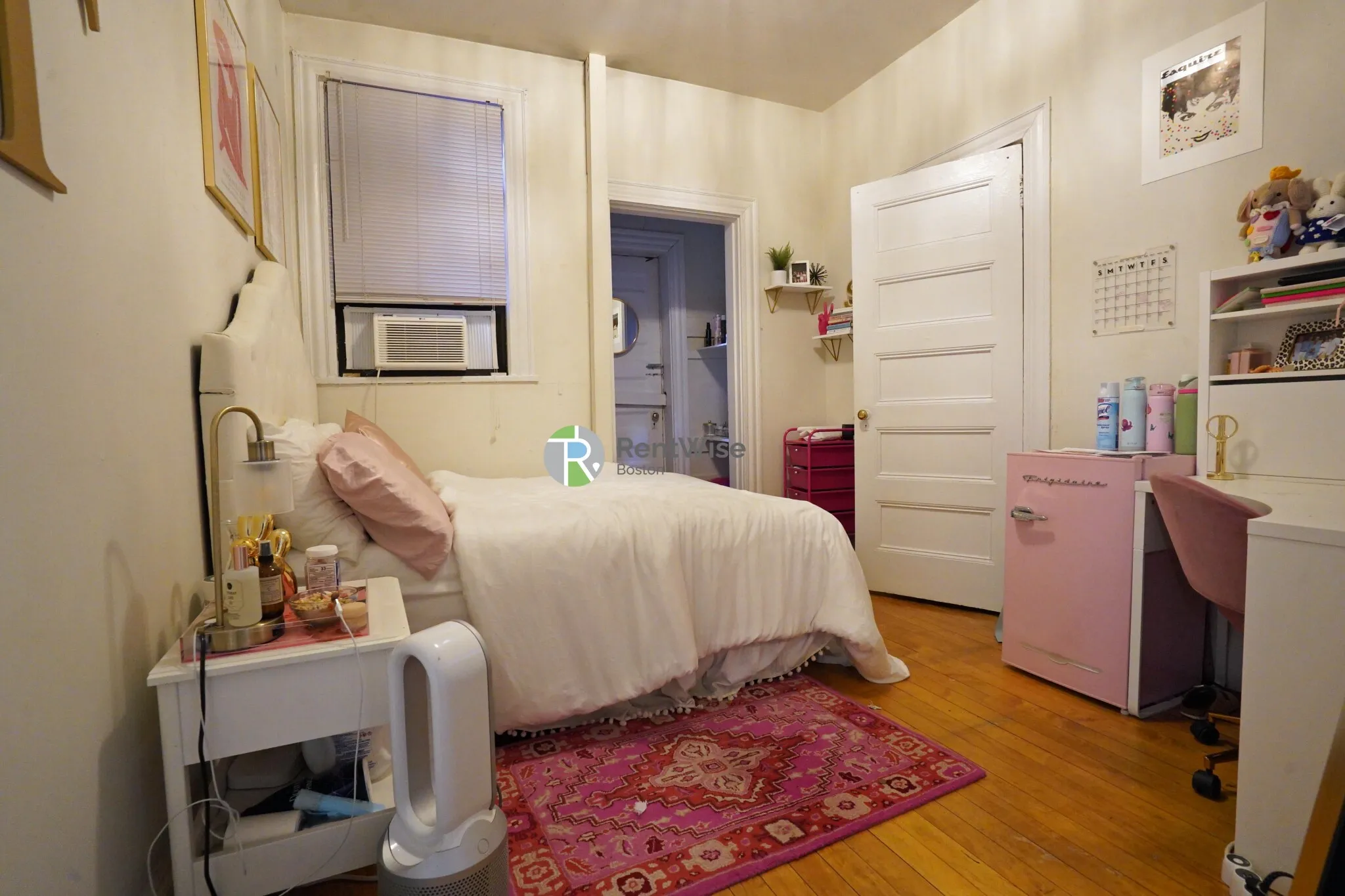 72 Gardner St, Allston