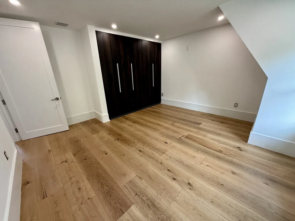 2 Effie Pl, Lexington