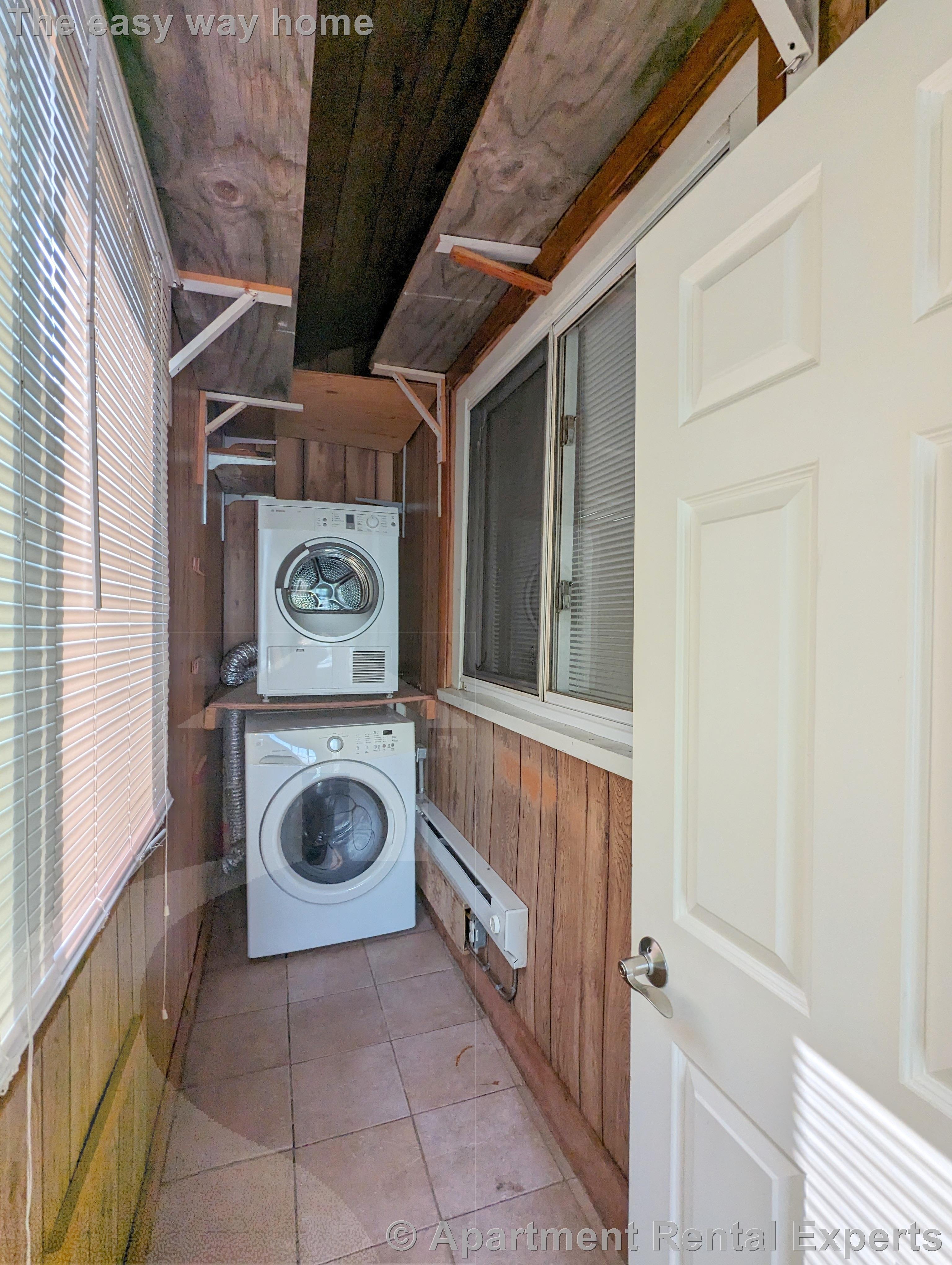 322 Lowell St, Magoun Square