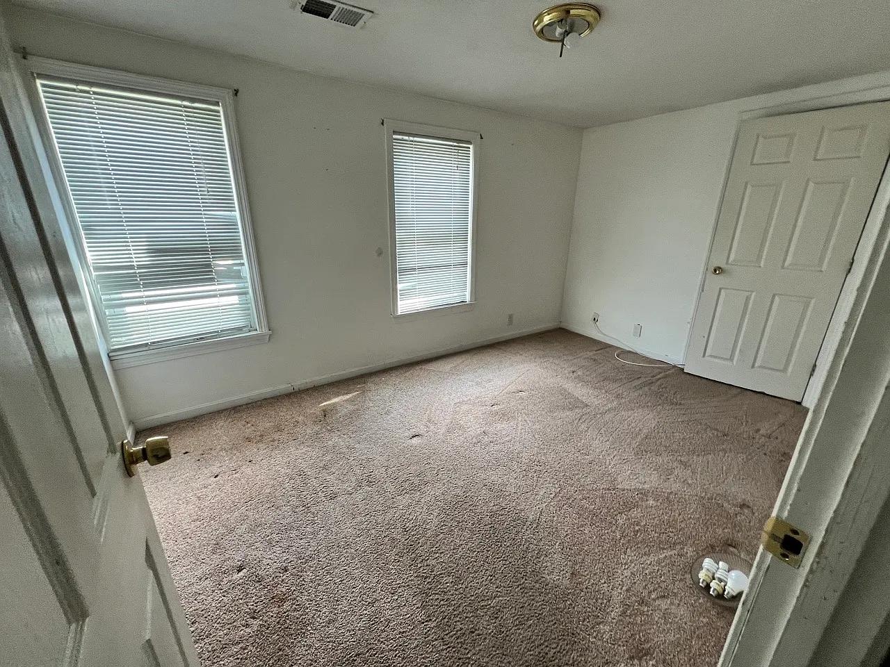 117 South St, Banks Square