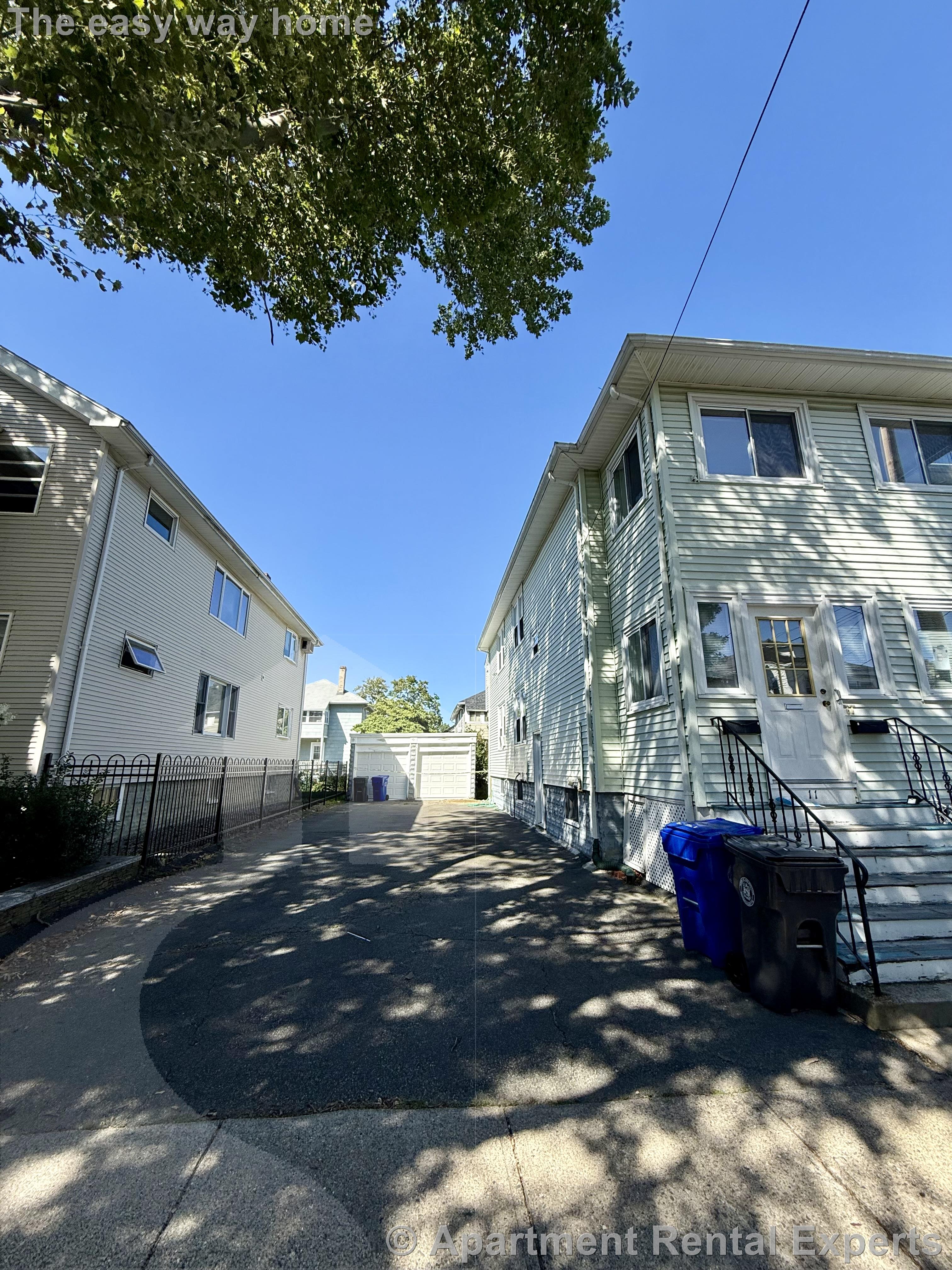 11 Dartmouth St, East Arlington