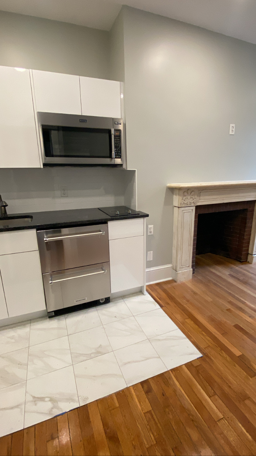 Studio bed, 1 bath apartment for rent at 399 Marlborough St Unit 10, Back Bay — photo 2 of 8