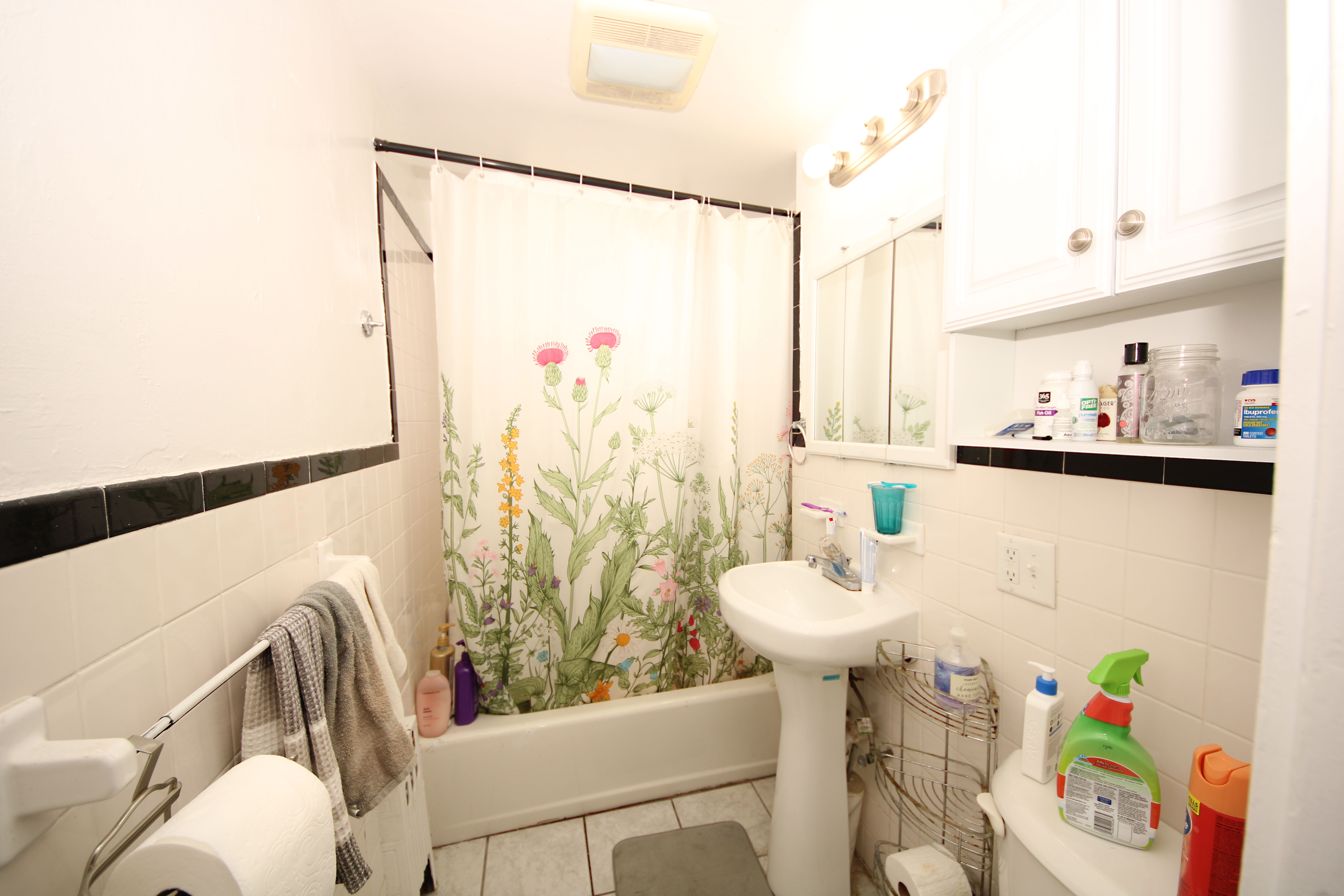 3 bed, 1 bath apartment for rent at 41 Atkins St Unit 6, Brighton — photo 6 of 7