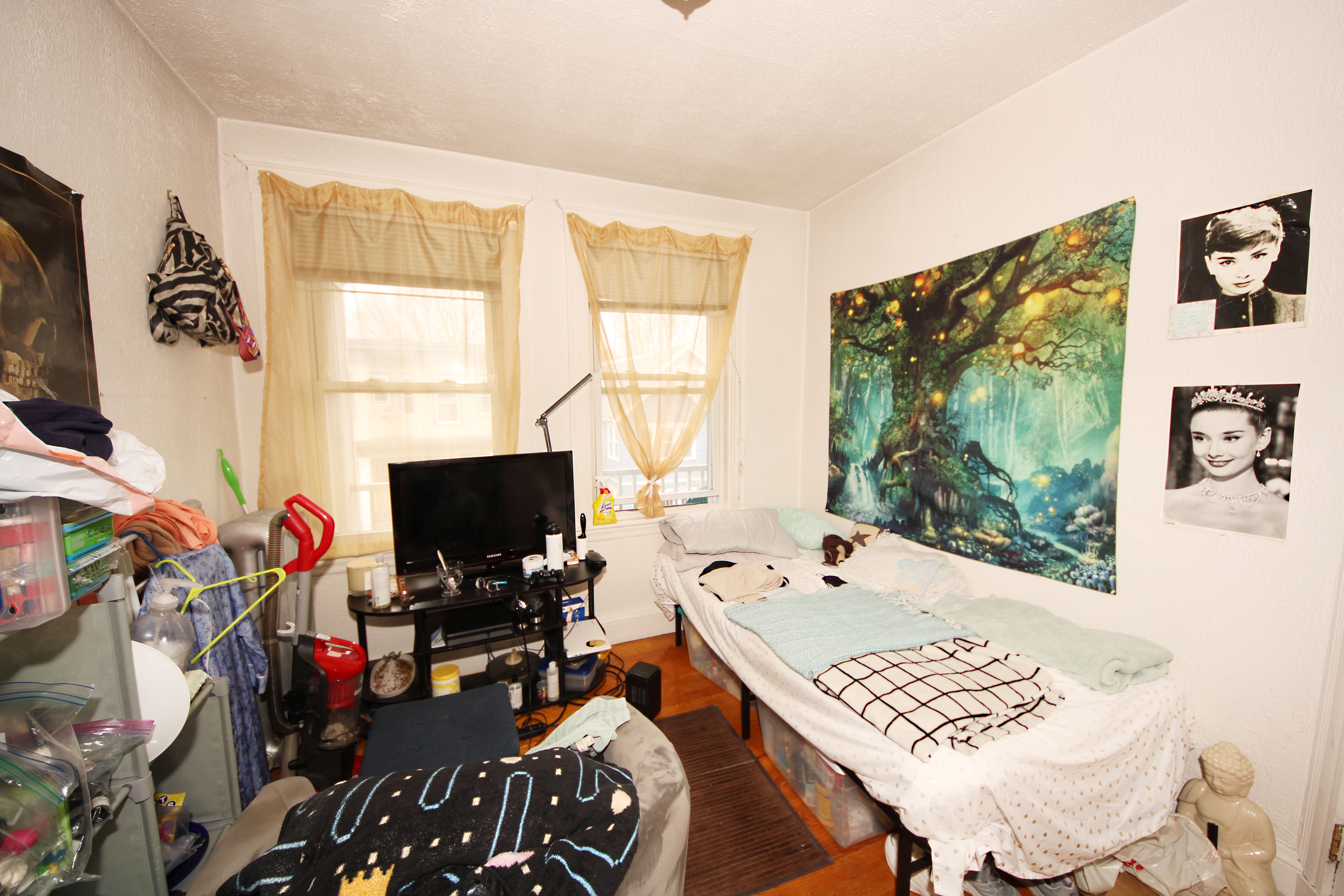 3 bed, 1 bath apartment for rent at 41 Atkins St Unit 6, Brighton — photo 2 of 7