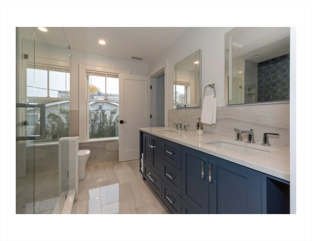 153 Bayside Rd, Quincy