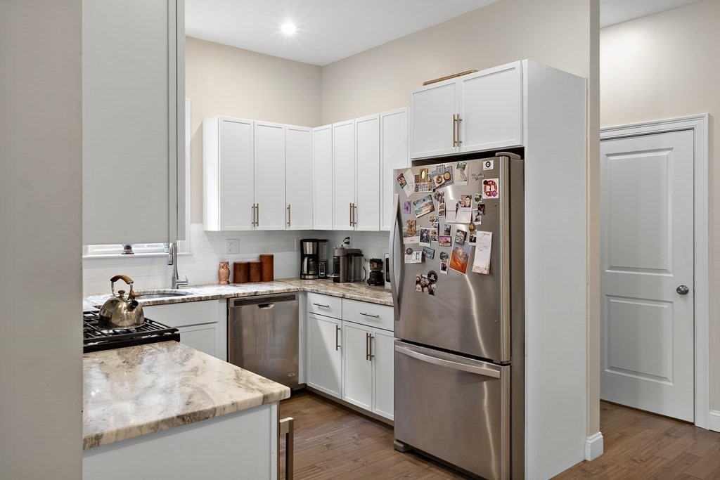 91 Chelsea St, East Boston