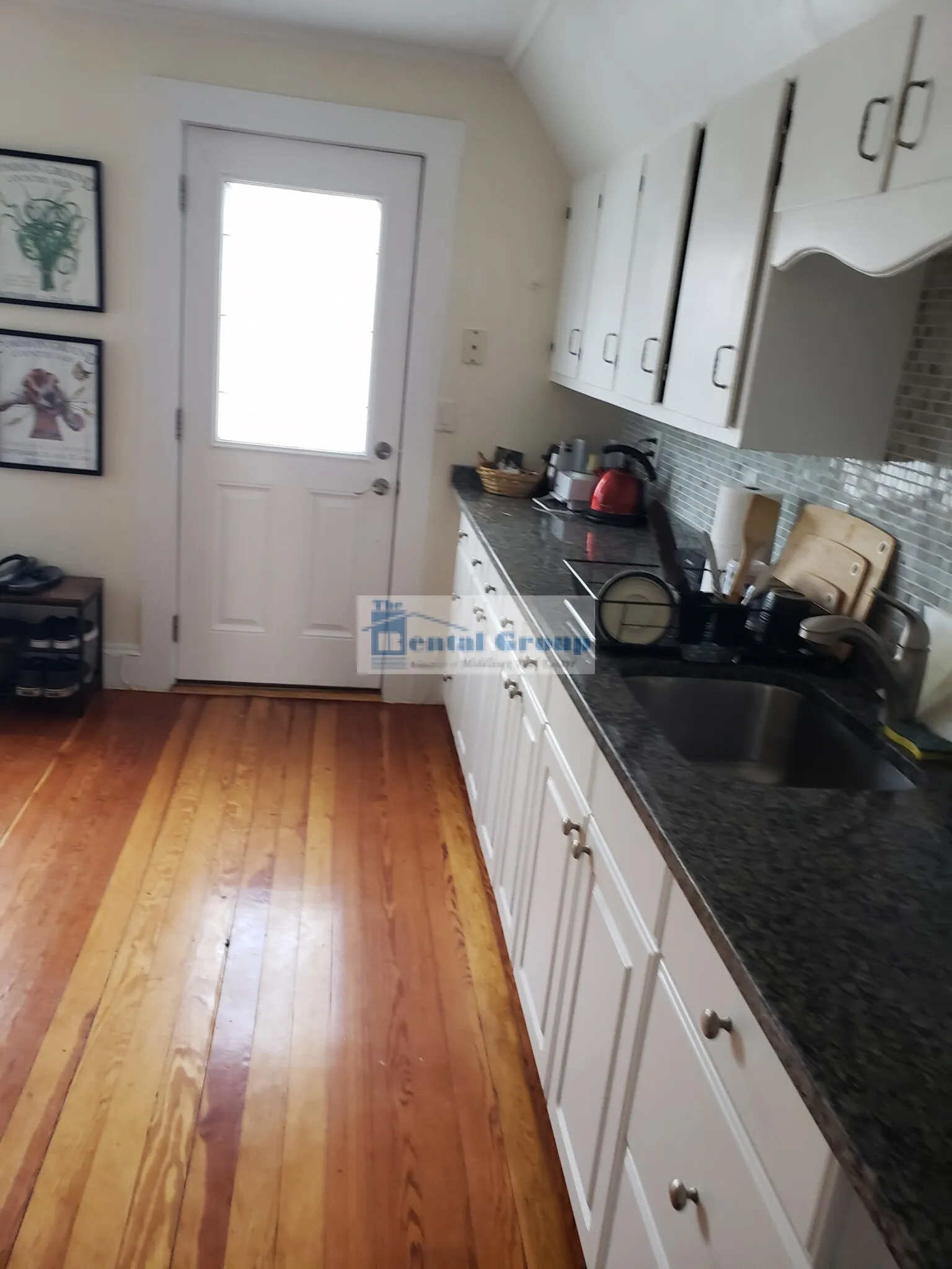 97 Massachusetts Ave, West Somerville