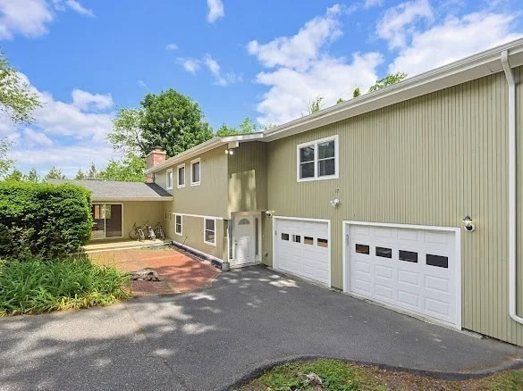 17 Churchill Rd, Winchester
