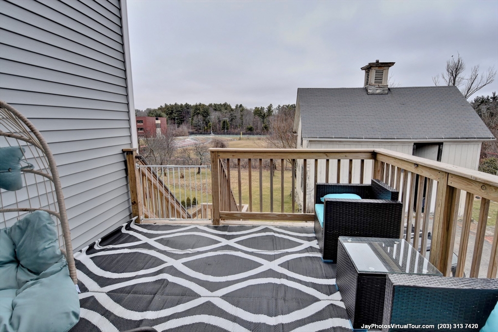 110 Apricot St, Webster Square