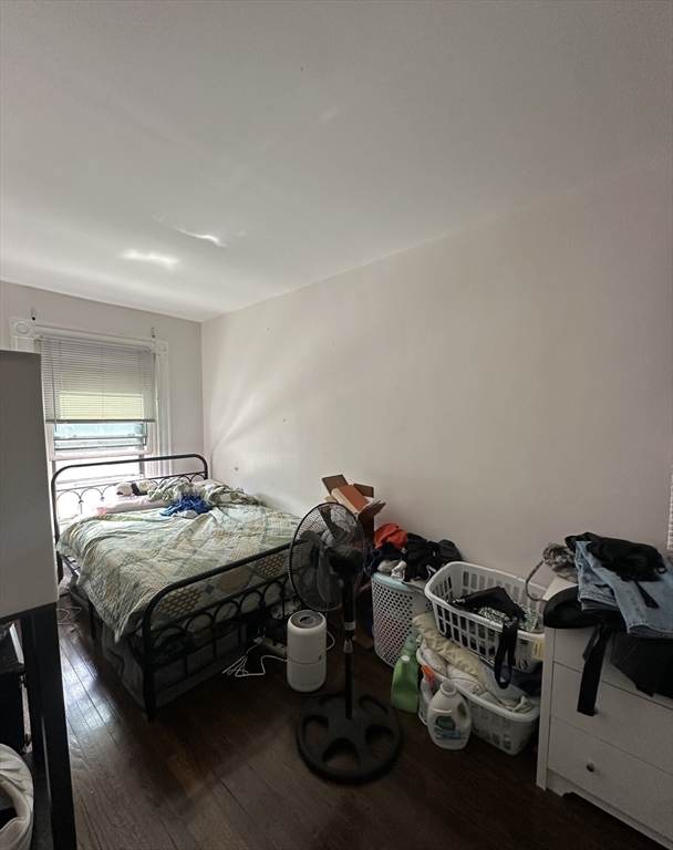 847 Beacon St, Fenway