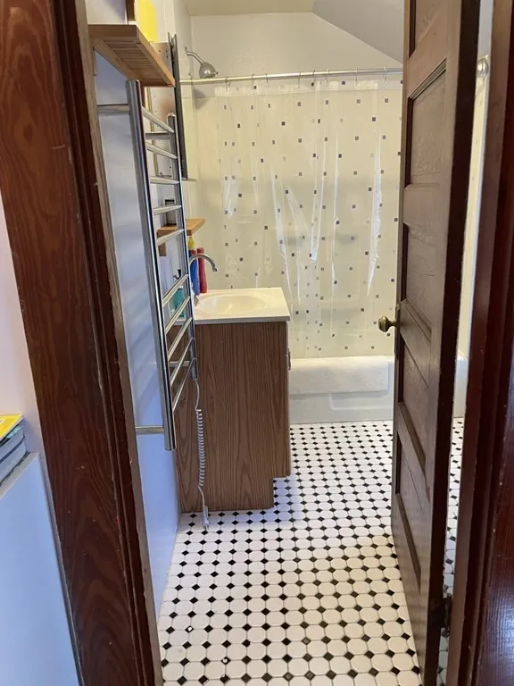 283 Buckminster Rd, Fisher Hill