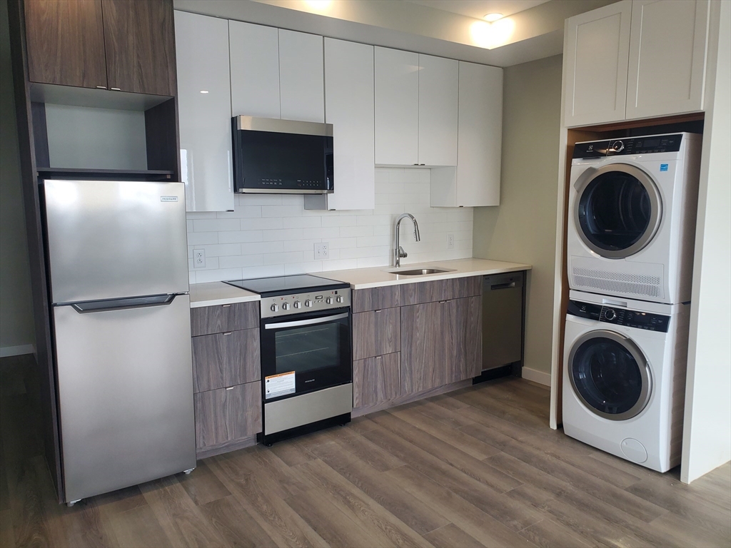 4 Beale St, Dorchester