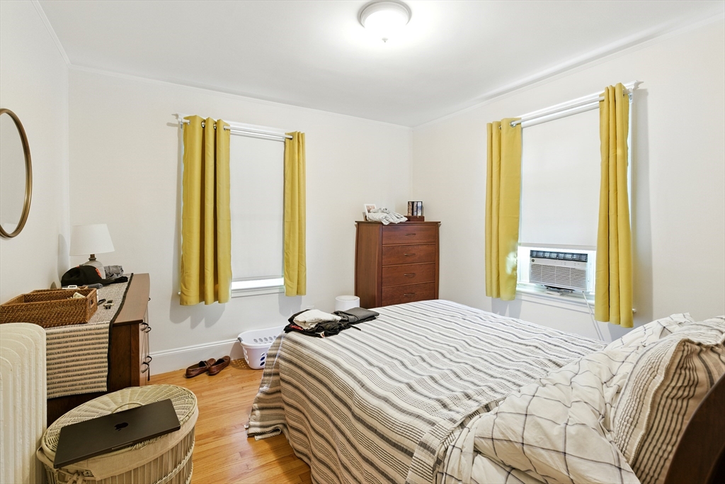 49 St John St, Jamaica Plain