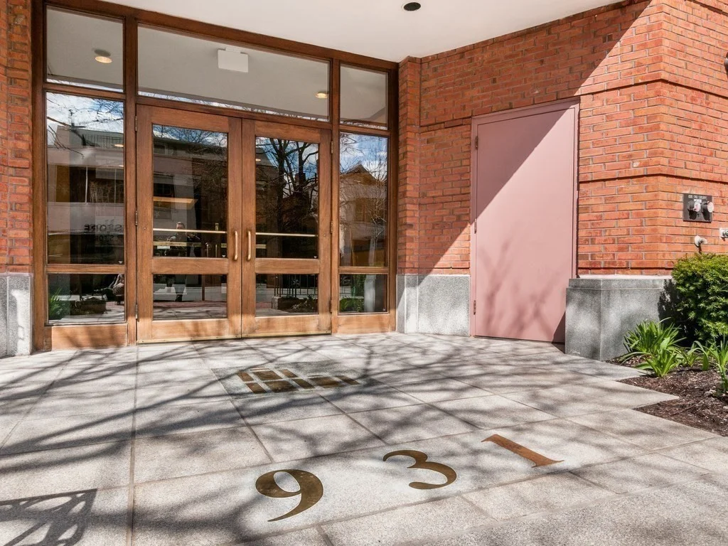 931 Massachusetts Ave, Mid Cambridge