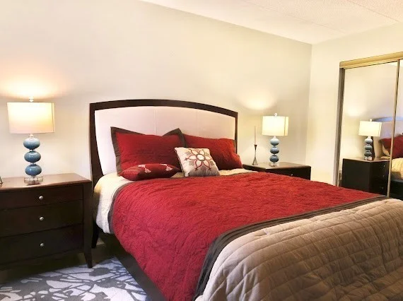 16 Winter, Piety Corner