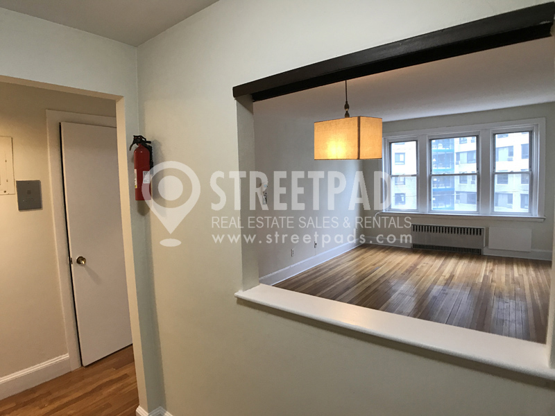 33 Lancaster Ter, Corey Hill