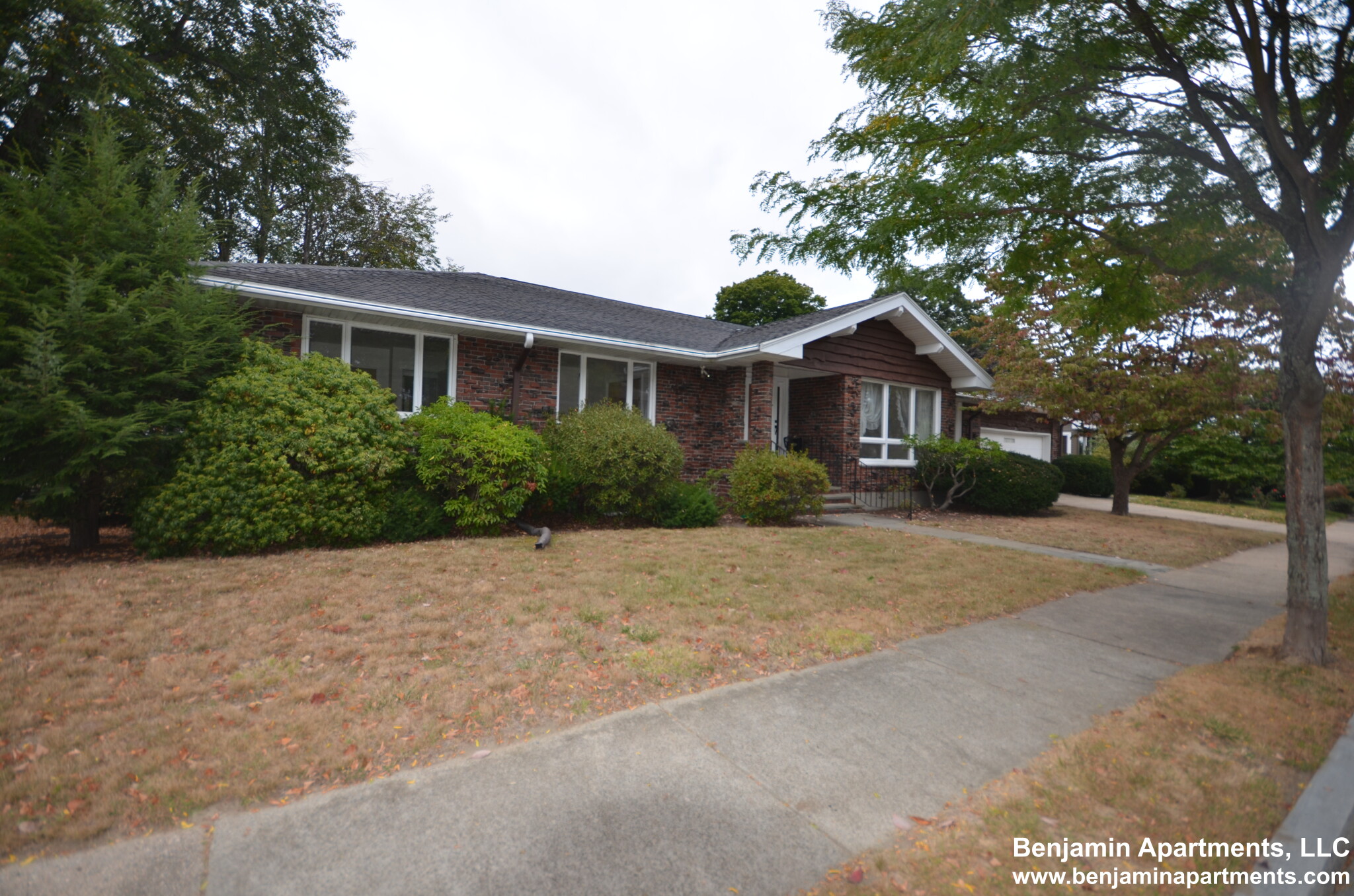 20 Mossdale Rd, Jamaica Plain