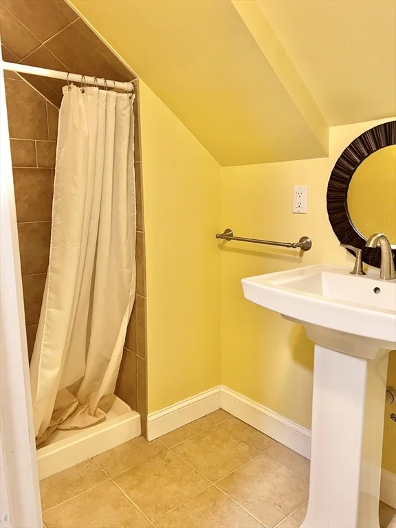 15 Century St, West Medford