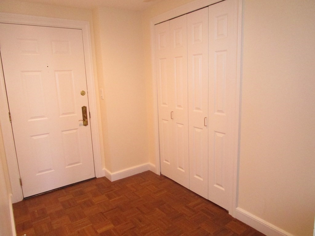 2 bed, 2 bath apartment for rent at 390 Commonwealth Ave Unit 709, Back Bay