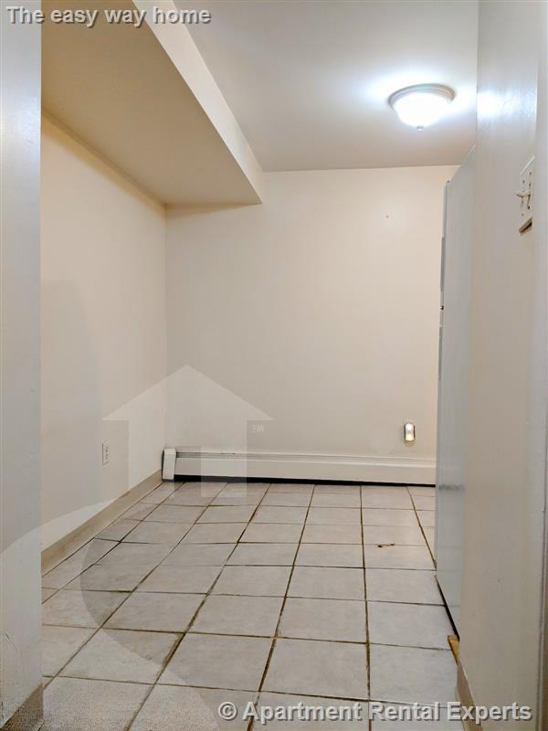 19 Cameron Ave, Davis Square