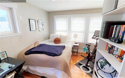 13 Arlington St, East Somerville