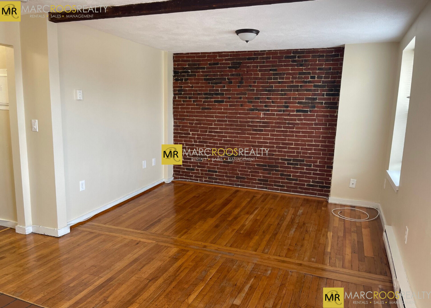 31 Chelsea St, East Boston