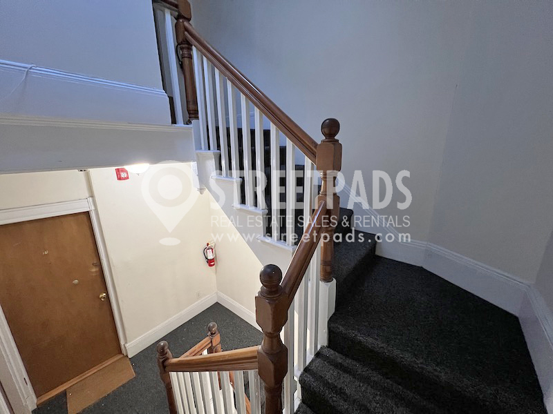 381 Harvard St, Mid-Cambridge