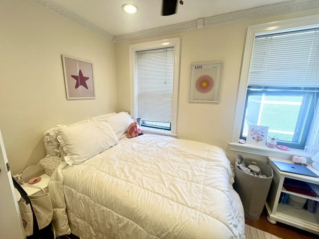 245 E St, South Boston