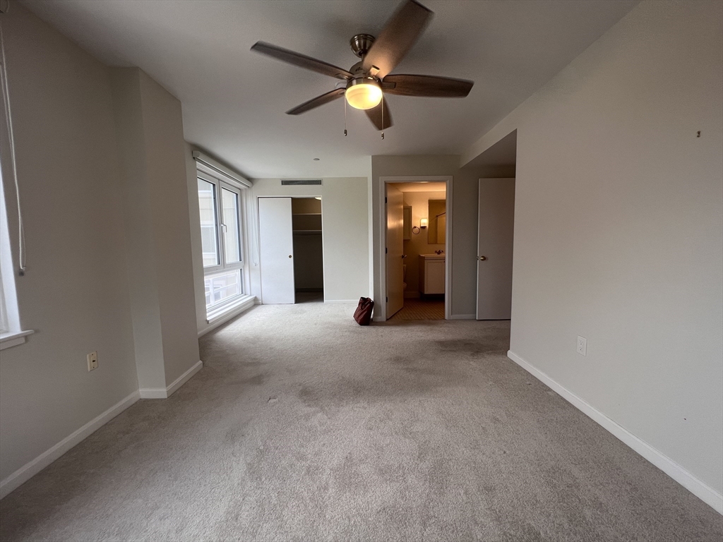 1008 Massachusetts Ave, Riverside