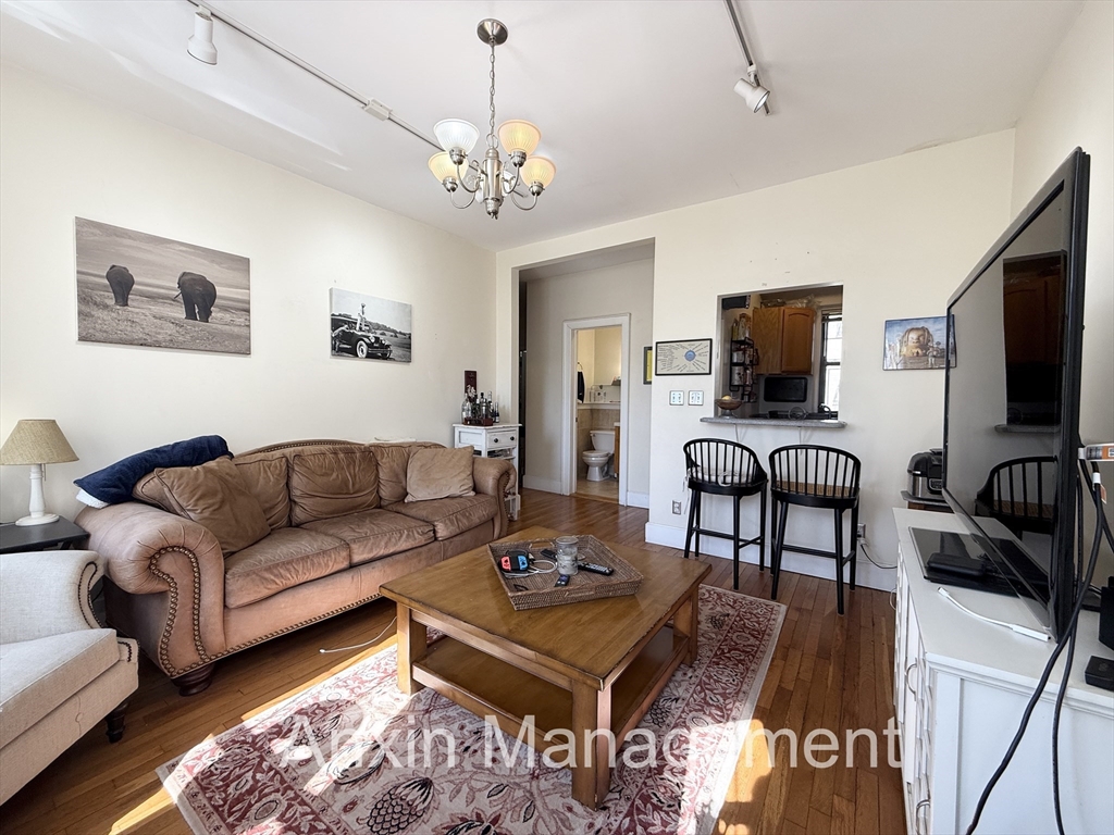 311 Allston St, Brighton