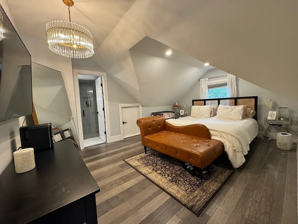 66 Calvary St, Waltham