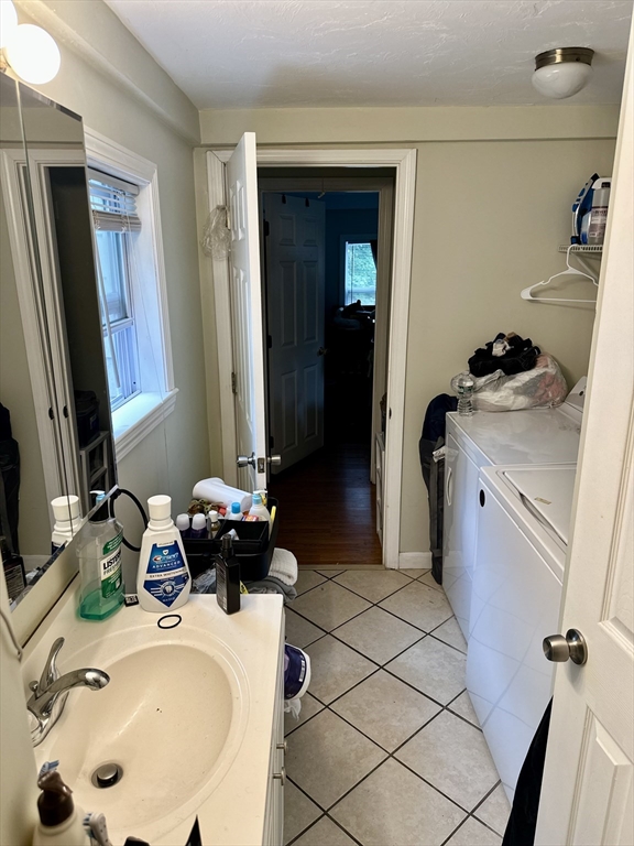 765 N Main St, Randolph