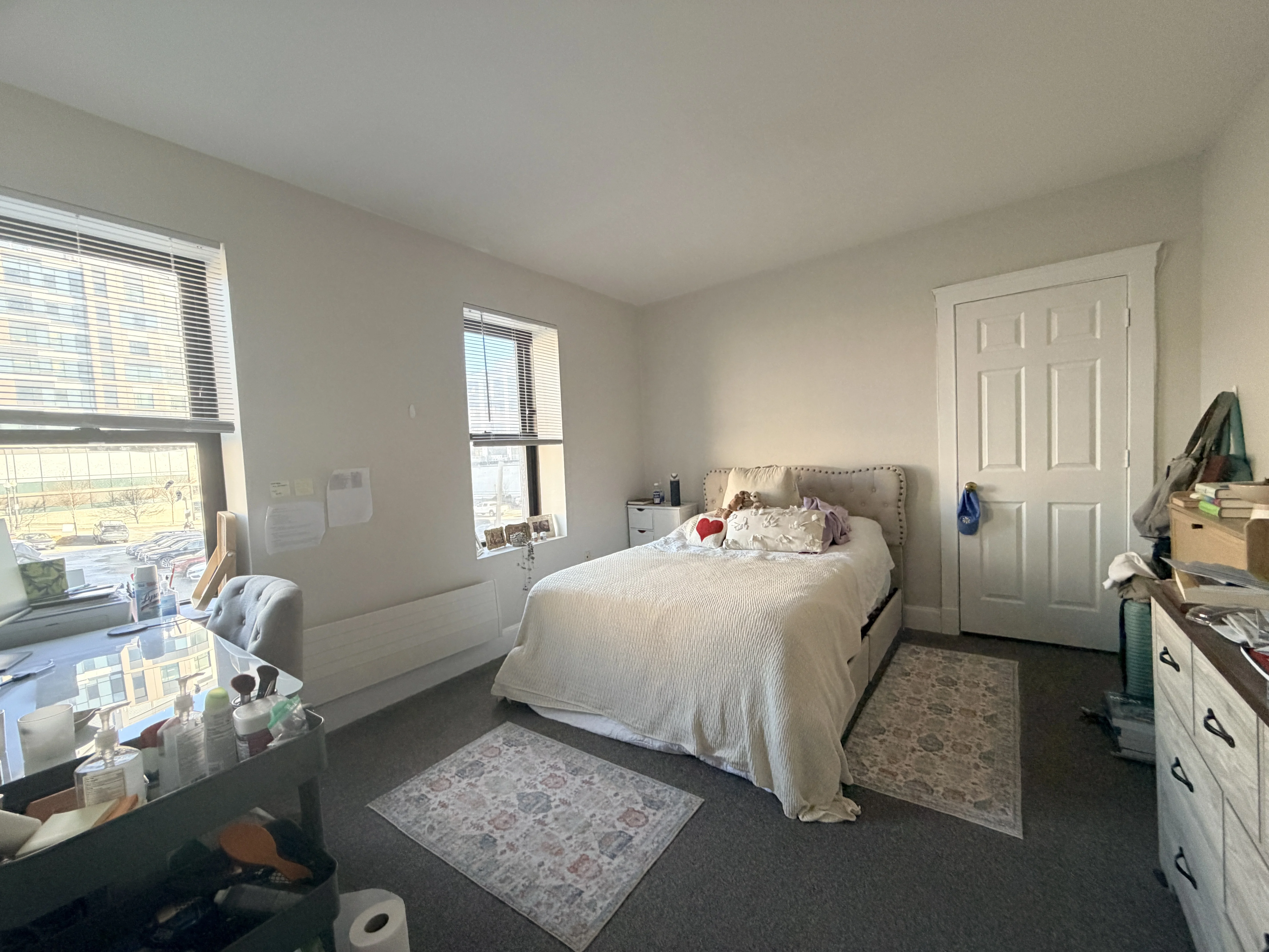 829 Beacon St, Fenway